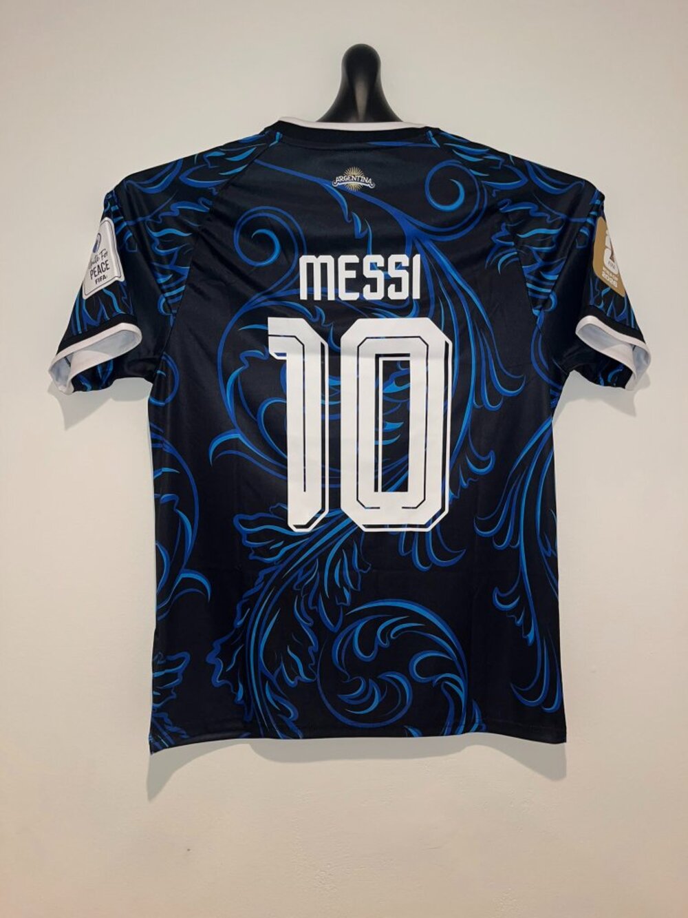 Lionel Messi #10 Argentina 2026 World Cup Away Jersey All Patches Men's Sizes - Picture 5 of 6
